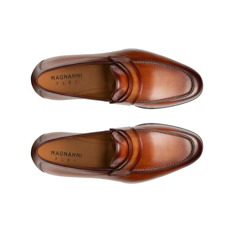 Magnanni | Daniel Cuero