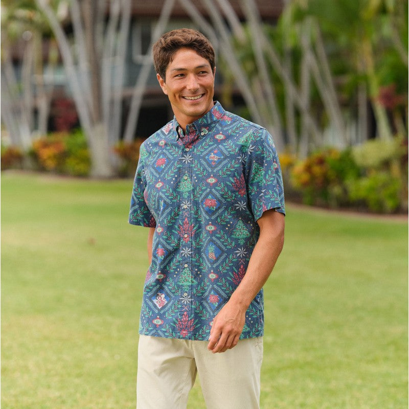 Reyn Spooner | Hawaiian Christmas 2025 (Button Front) Navy